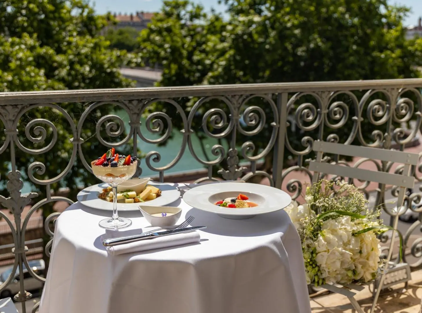 Boscolo Lyon Hotel & Spa 5*,